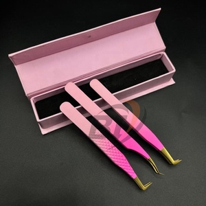 Pinzas de extensión de pestañas de agarre fuerte de acero sostenible Pinzas de pestañas hechas en Pakistán con etiqueta privada recubierta de color de dos tonos - Product Image 4