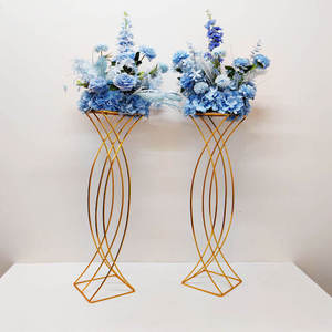 Dream like Wholesale Tall Décorations de mariage en métal doré Fleurs Boule Stand Centres de table pour mariage - Product Image 3