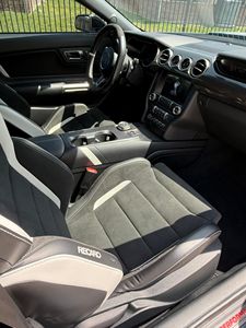 FORD MUSTANG SHELBY GT-500 HERITAGE EDITION 2022 ÉTONNANTE, 760 CV, V8 SUPERCHARGEÉ À CYLINDRES VERTICAUX - Product Image 2