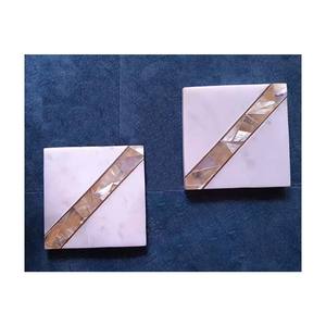 ชุดถาดรองน้ำชาหินอ่อนลายดอกไม้ที่ไม่เหมือนใครชุดที่รองแก้วขัดทองเหลืองและแม่มุกฝังของตกแต่งบ้านของขวัญสไตล์งานฝีมือจากหิน - Product Image 1