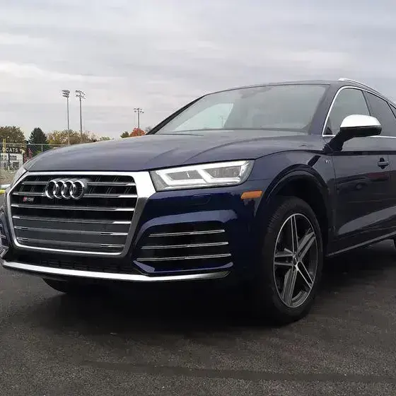 Ban đầu được sử dụng audis Q-5 SUV 2019, 2020, 2021, 100% hoàn toàn làm việc