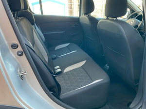 Promotions Saisonnières sur Crossover d'Occasion Dacia Sandero DCi 90 S/S Stepway Ambiance Climatisation 2016 - Product Image 5