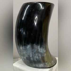 Taza de cerveza de cuerno de buey hecha a mano de Búfalo con logotipo personalizado de la mejor calidad 100%, tazas de cuerno para beber vikingo hechas a mano talladas naturales - Product Image 4