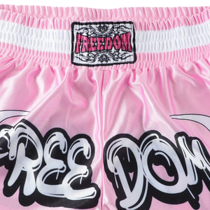 กางเกงมวยไทยแบบสั่งทำพิเศษ พิมพ์ลายแบบซับลิเมชั่น กางเกงคิกบ็อกซิ่งแบบสั่งทำ พร้อมปักโลโก้ ผลิตจากผ้าซาติน - Product Image 3