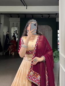 Chania Choli bordado de seda Tushar de alta calidad con trabajo de Gomti de espejo Real y estilo Navratri Rico busca ropa tradicional - Product Image 4