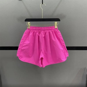 Short de sport d'été décontracté écologique à séchage rapide pour femmes pantalon ample à cordon de serrage solide Service OEM disponible - Product Image 4