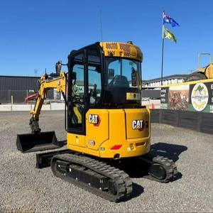 Excavadora Mini Usada Cat 305.5 de Alta Calidad con Caja de Cambios, Motor, PLC, Rodamientos y Bomba, Peso Operativo de 2 Toneladas - Product Image 1