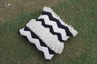 Housse de coussin touffetée marocaine de haute qualité Bohême géométrique colorée imprimée avec des glands pour la maison ou l'hôtel