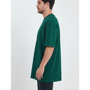 เสื้อยืดคอกลมสีเขียวทรงโอเวอร์ไซส์สำหรับผู้ชาย ผ้าคอตตอนเนื้อหนา พิมพ์ลายโลโก้ ปรับแต่งได้ตามต้องการ แขนเสื้อแบบดรอปโชว์เดอร์ สไตล์ลำลอง - Product Image 6