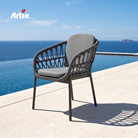 Mobilier de patio moderne empilable en aluminium Artie Chaise de jardin pour restaurant avec corde pour hôtels et villas