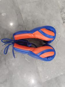 Gants de boxe de style mexicain professionnel avec lacets en crin de vache Fournitures spéciales pour combattants pour le sport - Product Image 3