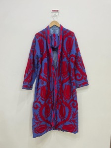 Bata Larga de Mujer con Bordado Floral, Manga Larga, Informal, para Otoño, de Algodón Suave, sin Cuello, Estampada - Product Image 1