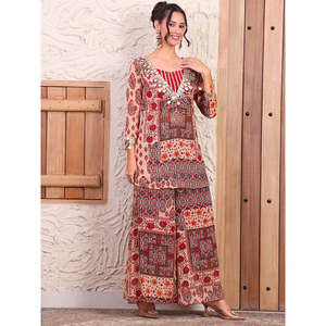 DEEBACO Ensemble coordonné indo-occidental pour femme, comprenant un Kurti en poly-georgette à dentelle florale longueur cheville, un crop top et une Sharara - Product Image 6