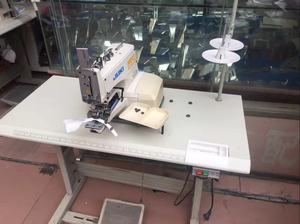 Máquina de Coser Botones Ju-ki 1377 Usada con Mango de Plástico y Garantía de 3 Años para Coser Botones en Trajes y Camisas - Product Image 3