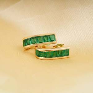 Rhodium Plated Copper <b>Emerald</b> <b>Stud</b> Earrings with Zircon and Pearl - Product Image 4