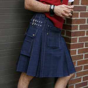 Kilt Moderno de Mezclilla Azul Marino para Hombre, con Costuras en Contraste y Bolsillos Tipo Cargo, Estilo Escocés - Product Image 4