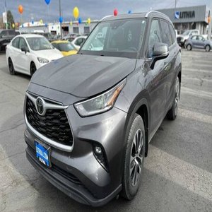 Toyota Highlander 2.5L FWD 2023 Usado, SUV de 7 Plazas, Híbrido, Volante a la Izquierda, con Informe de Inspección, en Venta - Product Image 1