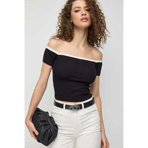 Blusa de Punto con Ribete en Contraste - Product Image 1