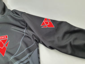 เสื้อฮู้ดสวมหัวผ้าโพลีเอสเตอร์น้ำหนักเบาสำหรับผู้ชายเสื้อสเวตเชิ้ตปักลายออกแบบได้ตามต้องการ - Product Image 2