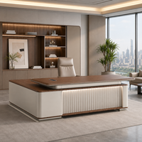 Bureau de direction moderne 2,6 m avec boîte de prises multiples rétractable et serrure à clavier sécurisée, armoire réversible pour bureau de patron