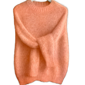 Pull en mohair doux pour femme, col rond, manches longues, coupe ample, chaud, décontracté, léger, en laine duveteuse, tendance hiver - Product Image 1