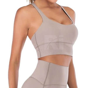 Vêtements de sport avec logo frontal pour femmes Ensemble de yoga à motif solide Vêtements d'entraînement et de fitness respirants les plus vendus - Product Image 3