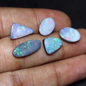 Ópalo Doble Azul Fuego Natural Australiano Cabujón 11x8mm-17x7mm Formas Mixtas de Alta Calidad para Joyería - Product Image 2