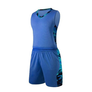 Uniformes de basket-ball professionnels sans manches de haute qualité Ensemble confortable et respirant Style Techniques lavées disponibles à la vente - Product Image 3