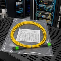 Kabel Patch Fiber Optik MPO/MTP High-Density 12/24 Core Multimode OM3 10Gbps RJ45 Boot Transparan PVC Panjang Sesuai Pesanan