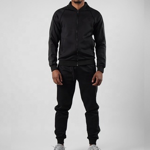ชุดวอร์มและกางเกงสำหรับผู้ชายชุดวอร์มผ้าโพลีเอสเตอร์สีดำมีซิปสะท้อนแสงโลโก้ออกแบบได้ตามต้องการ - Product Image 2