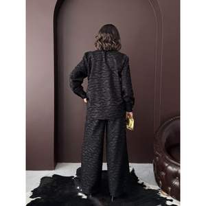 Camisas de Jacquard para Mujer Topshow, Colección al por Mayor de Blusas Elegantes - Product Image 3