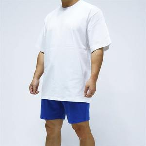 Vente en gros d'usine Hauts à manches courtes 100% coton pour hommes Logo de lavage personnalisé avec motif solide surdimensionné T-shirts vierges - Product Image 4