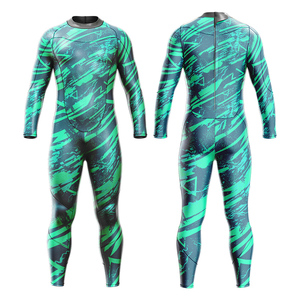 Traje de neopreno con capucha de una pieza de neopreno de 3MM de alta calidad para hombres Traje de surf cálido con protección contra el frío - Product Image 4