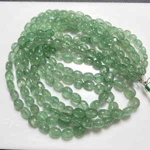 Cuentas de pepitas lisas de cuarzo de fresa verde Color Esmeralda ruso para joyería Cuentas de piedra Premium - Product Image 4