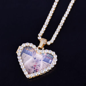 Pendentifs Hip Hop en argent Sterling 925 à la mode diamant Moissanite clouté avec placage à l'or bijoux fins personnalisés en vente - Product Image 5