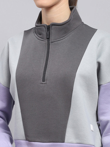 Vente en gros de survêtements 2 pièces pour femmes gris solide de qualité supérieure col montant OEM survêtement pour l'hiver pleine longueur - Product Image 3