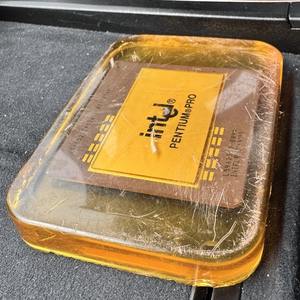 Venta al por mayor de chatarra de oro de primera calidad retro para Pentium A80502-90 SX957 733MHz AM4 Socket para recuperación de oro - Product Image 3