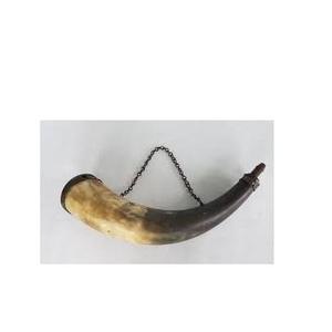 Cuerno de Búfalo Artesanal, Color Natural, Cuerno Real para Cinturón de Cuero con Punta de Latón y Tapa de Madera - Product Image 4