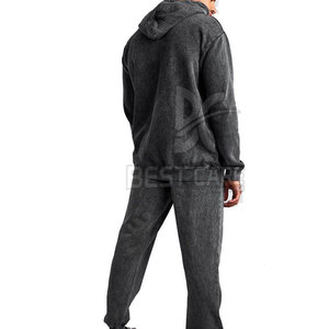 Trajes Deportivos con Lavado Ácido de Alta Calidad y Personalizados, los Más Vendidos para Hombre, a un Precio Razonable, Hechos en Pakistán - Product Image 4