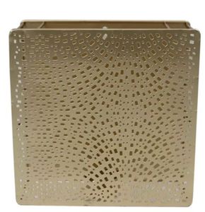 Vente chaude Personnalisé T-Light Titulaire Carré Or Couleur Fer Métal Décoration Murale pour La Maison À La Main Coton pour Diwali Espaces - Product Image 1