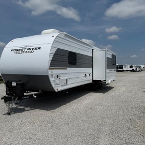 Remolque NEATLY 2026 F-o-r-e-s-t R-i-v-e-r Wildwood 300I-C-E listo para la venta - Product Image 1