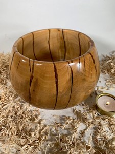 Cuencos de madera hechos a mano grandes de madera de mango acabado con capa de resina con pegatina de diseñador personalizada, cuenco de madera interior esmaltado - Product Image 5