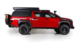 Nueva camioneta Toyota Hilux GR Sport con transmisión automática, capacidad del motor (cc) 4000+ cc - Product Image 4