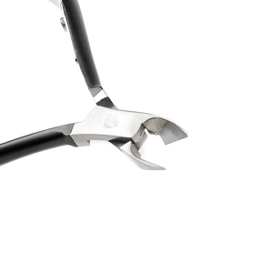 Ciseaux à cuticules antidérapants noirs pour l'art des ongles, ciseaux à ongles pour enlever les peaux mortes, pince à ongles en acier inoxydable, outil de pédicure et de manucure - Product Image 4