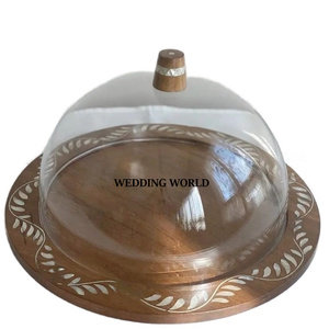 Bandeja de chocolate de forma redonda con cubierta de vidrio Diseñador más vendido Artículos de boda hechos a mano Venta al por mayor Bandeja de chocolate nueva de lujo - Product Image 1