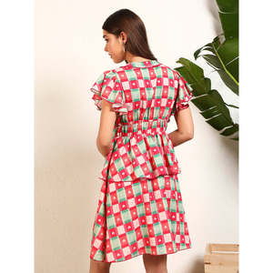 Deebaco Robe pour femme coupe évasée à carreaux, col en V, manches à volants, longueur genou, avec ourlet évasé à plusieurs niveaux, décontractée pour l'été - Product Image 4