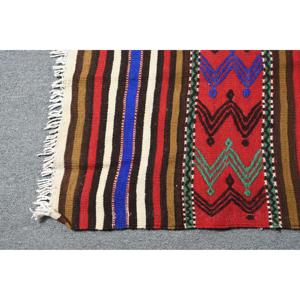 Vintage Turkish Rug 4.9x9.2 ft, Kilim <b>Red</b> Solid <b>Wool</b> Rug - Product Image 5