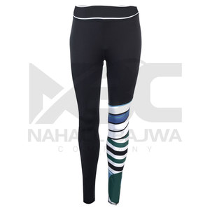 Vente en gros du fabricant de leggings de sport taille haute avec impression de mode personnalisée pour les dames; tissu de soie de course décontracté pratique - Product Image 1