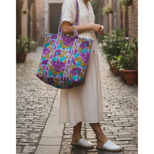 Sac fourre-tout réutilisable et durable de style bohème Lavender Mist avec doublure en coton recyclé pour une utilisation portable comme glacière de pique-nique - Product Image 2