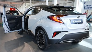 รถยนต์ CHR SUV ไฮบริด ปี 2023 มือสอง พวงมาลัยซ้ายและขวา - Product Image 4